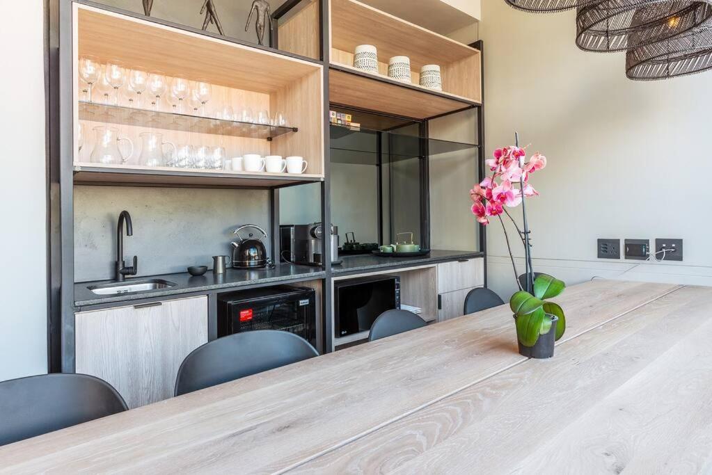 Central, Sophisticated Luxury At The Harri W Views *
