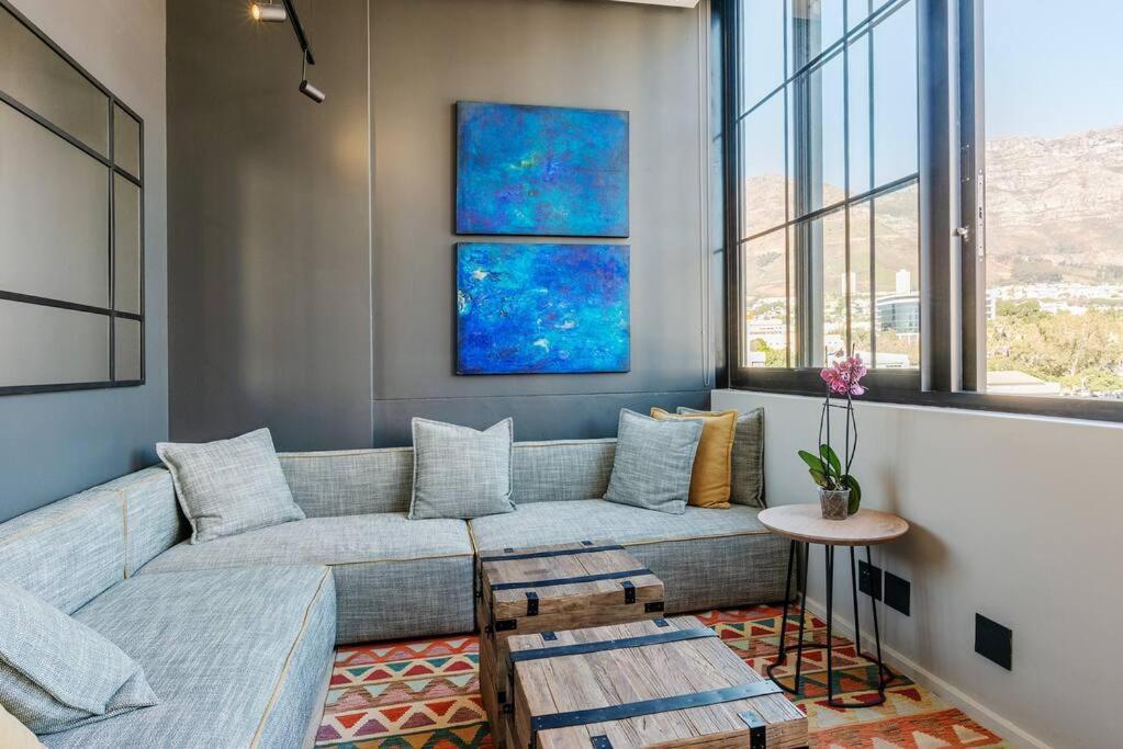 Apartment Central, Sophisticated Luxury At The Harri W Views