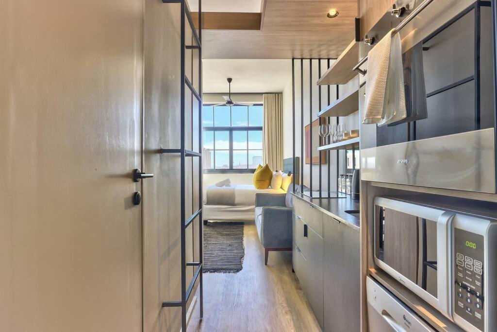 Central, Sophisticated Luxury At The Harri W Views * Kapstadt